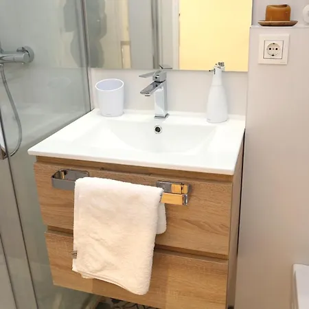 Appartement Piso Moderno A 2 Minutos Del Casco Viejo Con Parking Gratis