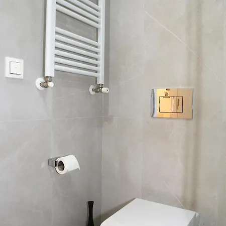 Apartment Piso Moderno A 2 Minutos Del Casco Viejo Con Parking Gratis