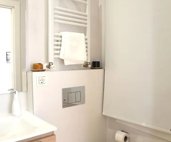 Piso Moderno A 2 Minutos Del Casco Viejo Con Parking Gratis 毕尔巴鄂