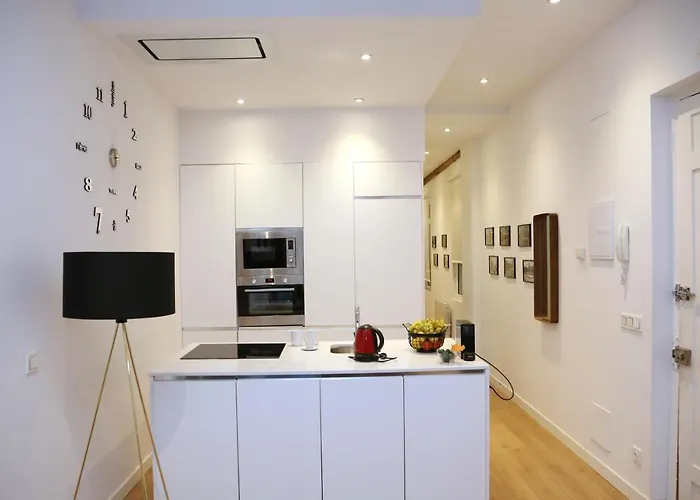 Piso Moderno A 2 Minutos Del Casco Viejo Con Parking Gratis 毕尔巴鄂