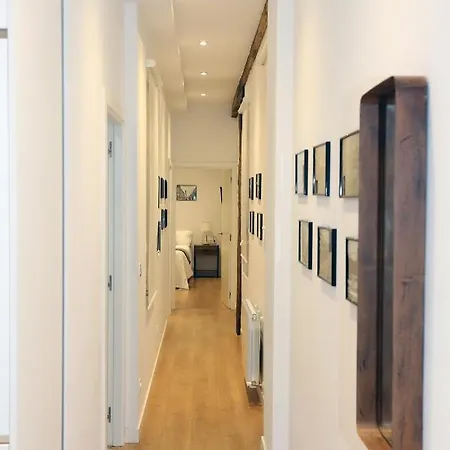 Piso Moderno A 2 Minutos Del Casco Viejo Con Parking Gratis * Bilbau